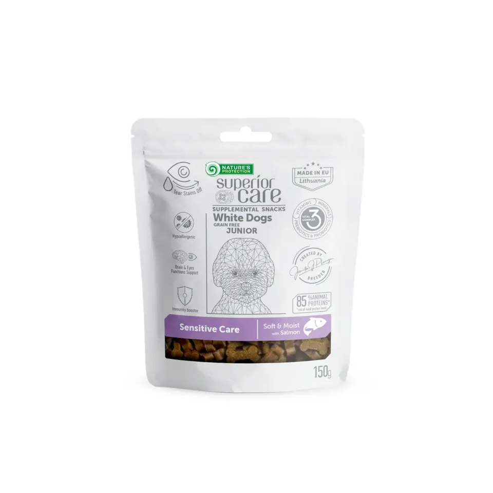 Фото Беззернові ласощі з лососем для юніорів усіх порід Nature's Protection Superior Care White Dogs Sensitive Care, 150г купити за ціною ₴312.00