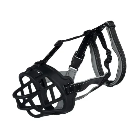 Намордник Trixie для собак гумовий M чорний купити за ціною ₴779.00